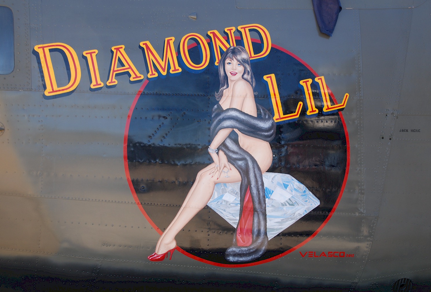 Ooh La La - It's Diamond Lil!